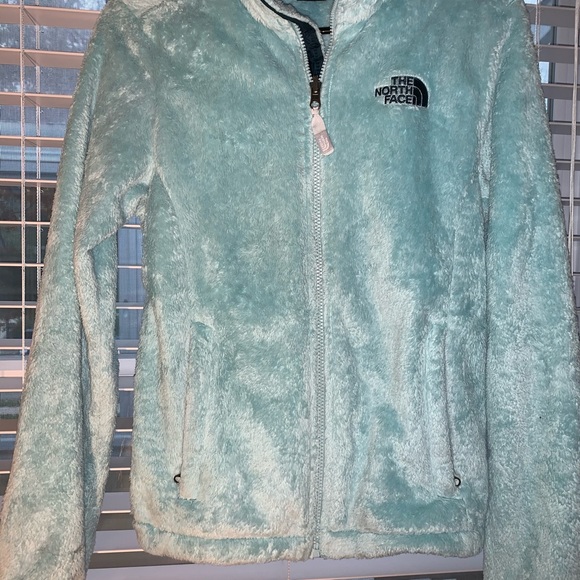 The North Face ‘Osito’ Fleece Jacket | Women’s - Picture 3 of 4